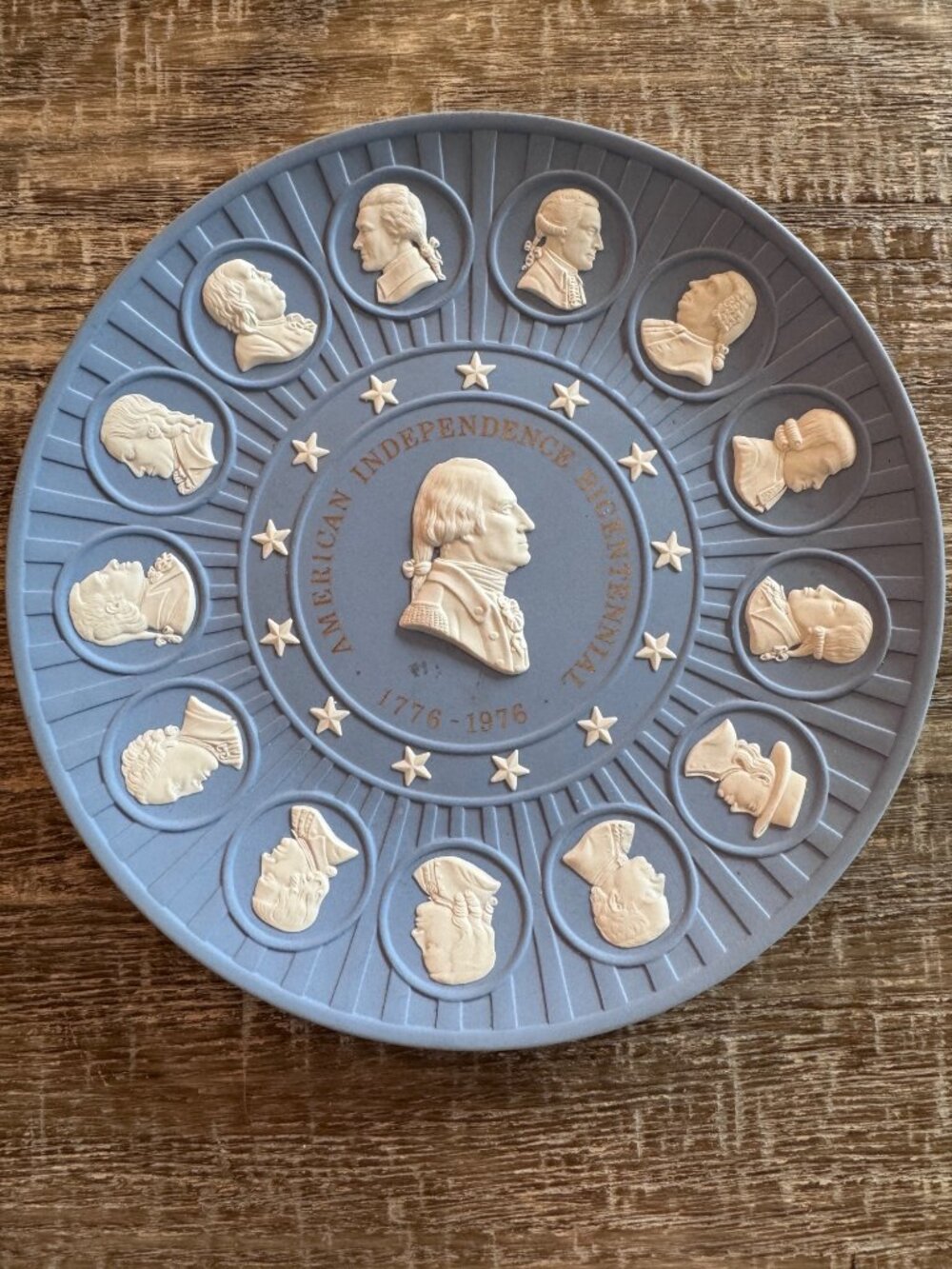 Wedgwood American Bicentennial Jasperware Plate 1776-1976 Made in England 8”